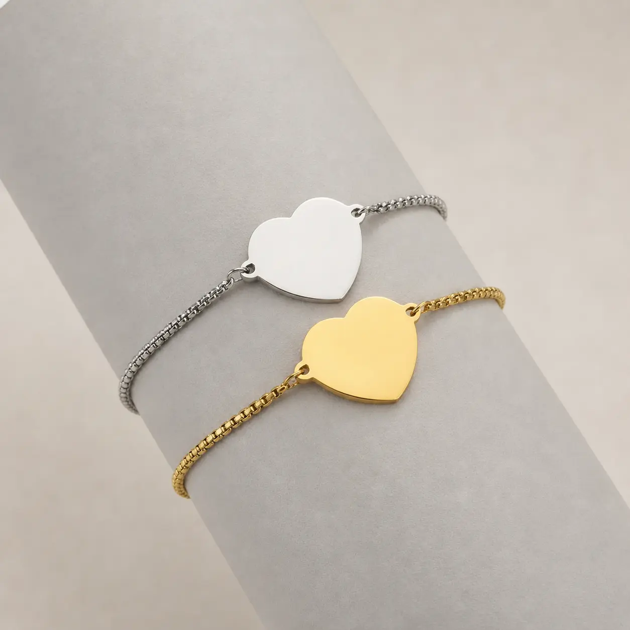 Custom Heart Bracelet with Engraving – Adjustable