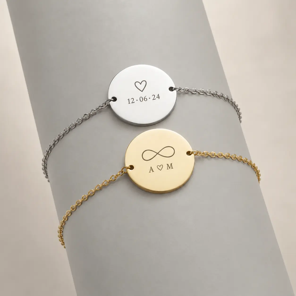 Round Medallion Bracelet with Custom Engraving – Adjustable